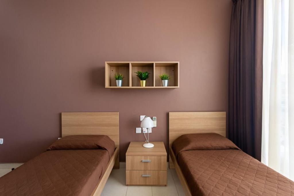Waters-edge Complex Appartamento