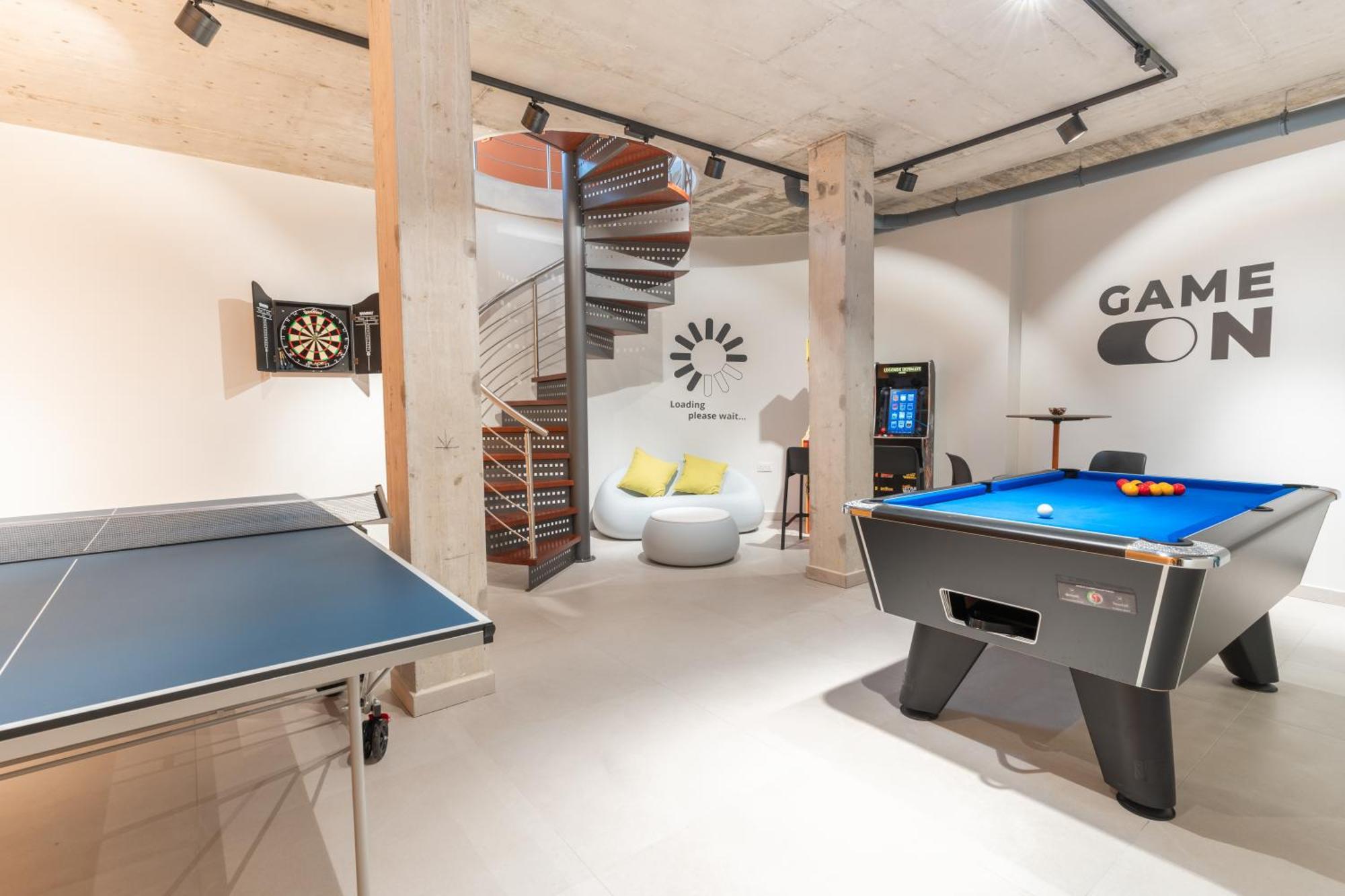 Waters-edge Complex Appartamento